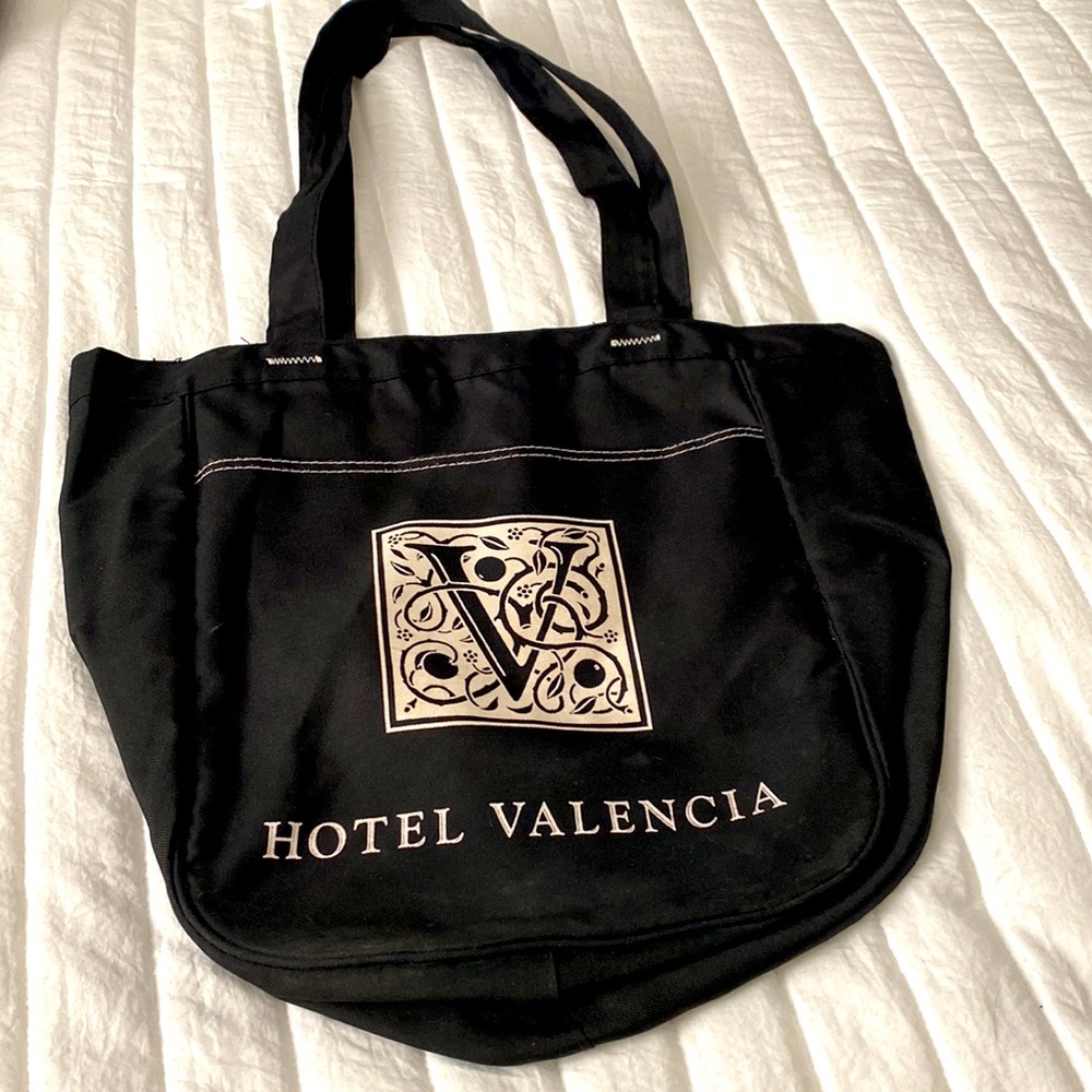 Hotel Valencia tote bag